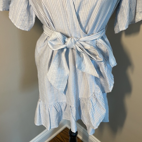 Storee dress - Picture 3 of 10